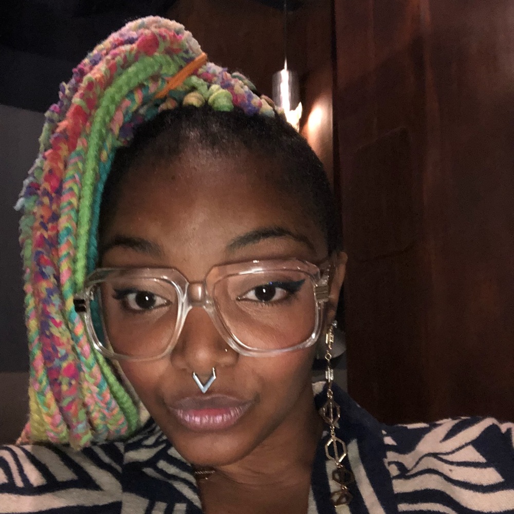 Meet your Posher, Cesha
